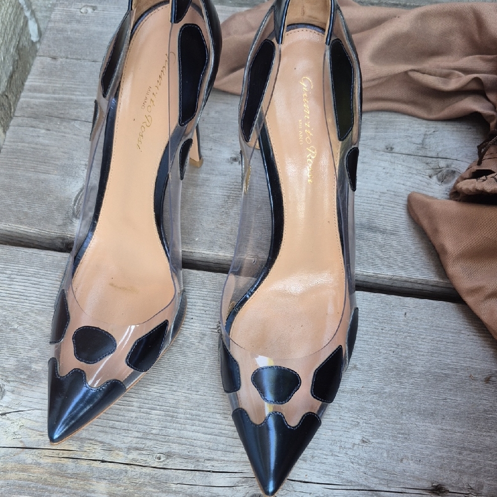 Gianvito Rossi Black and Nude Heels